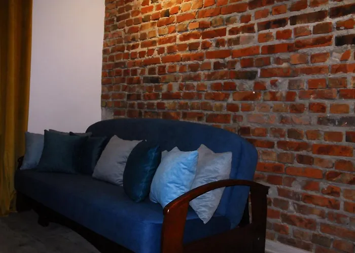 Loft Ula إيبلاغ